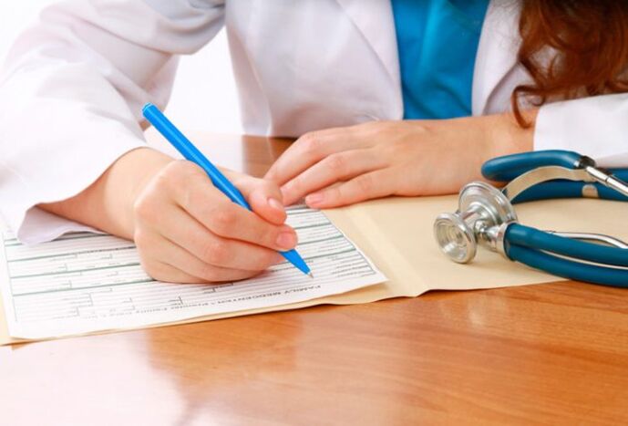 How to treat nail fungus